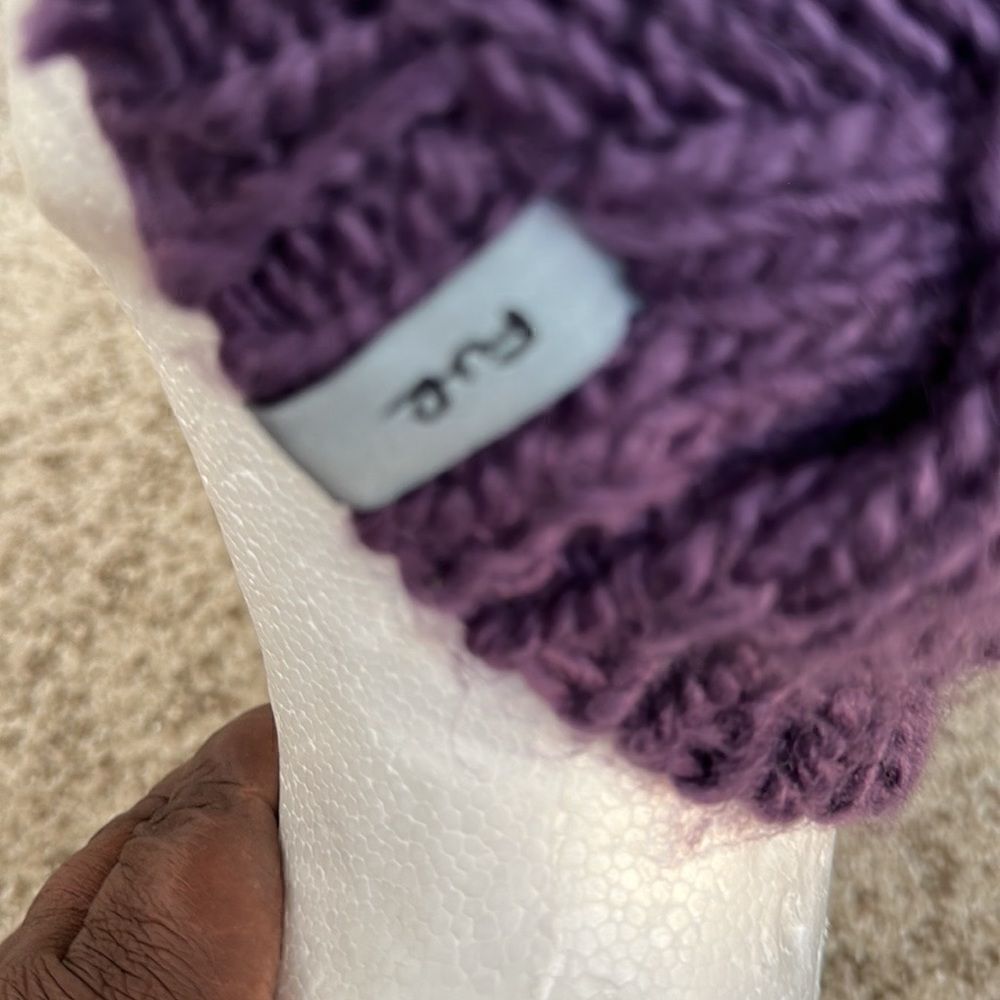 Fur Cable knit Hat O/S - Picture 3 of 6